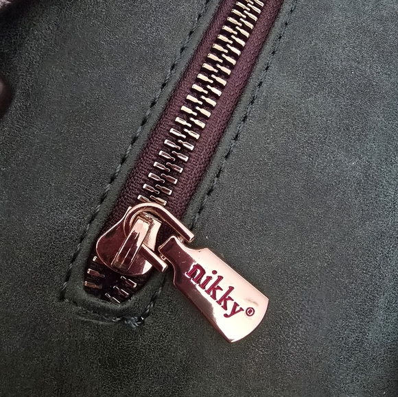 Nikky Nicole Lee Purse, Med/Large Size - Picture 7 of 7